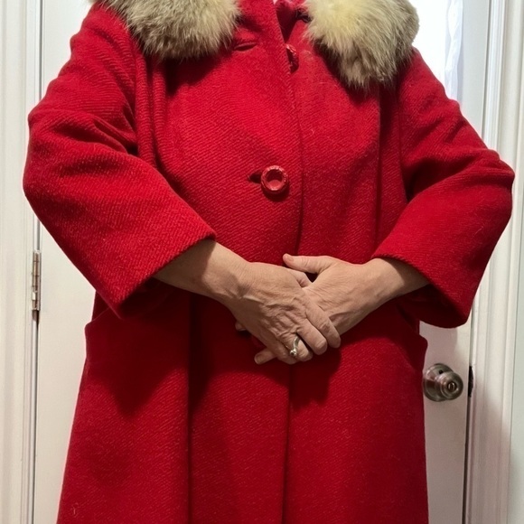 Vintage Red Wool Coat with Fur Size M/L - Picture 11 of 16